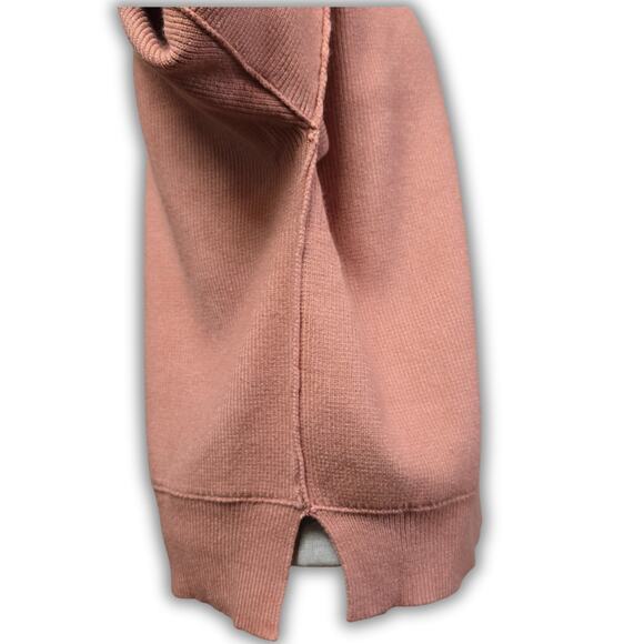 NWT Women's Small Oversized Drop Shoulder Side Split Sweater - Picture 2 of 8